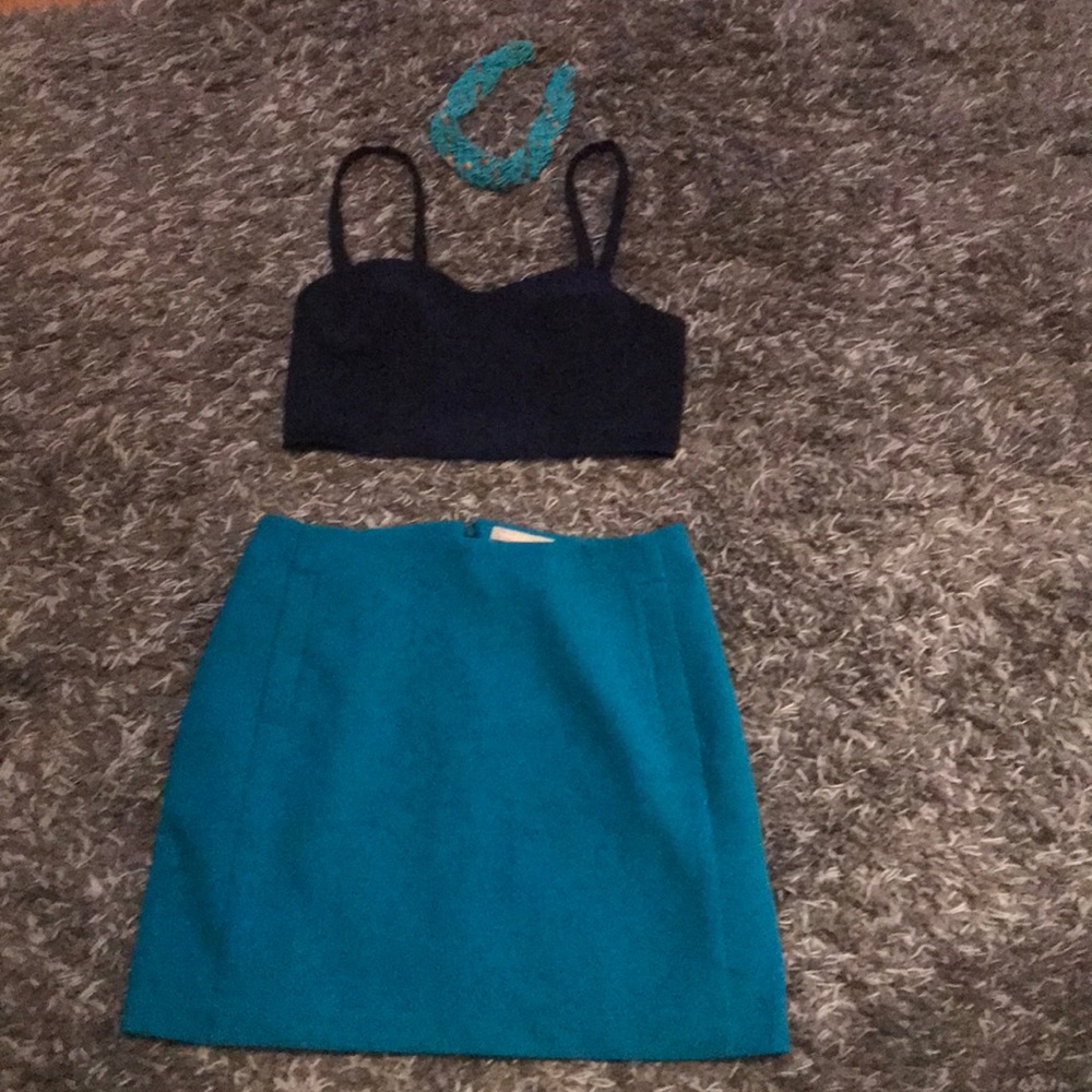 Banana Republic Blue Skirt - Picture 2 of 5